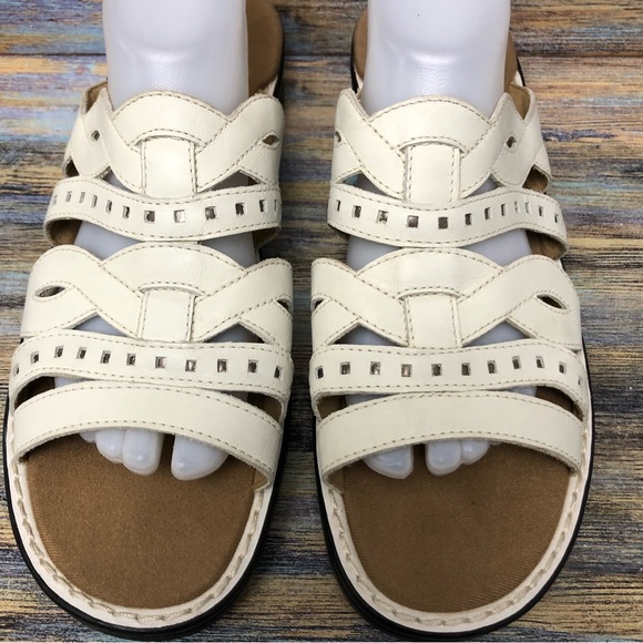 Clarks Womens Sliders Slip on Sandals Cutout Accent Leather Size 11N - Picture 4 of 11